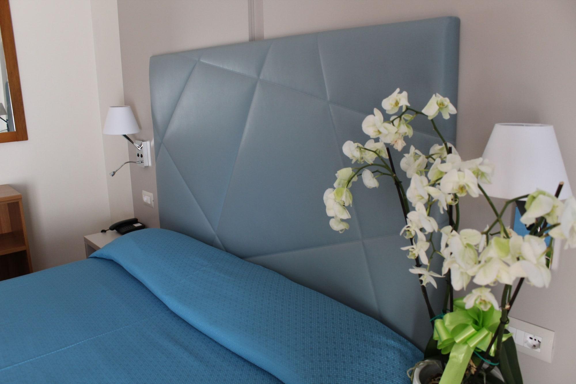 โฮเทล เรสซิเดนซ์ ฮอลิเดย์ Aparthotel ซีร์มิโอเน ภายนอก รูปภาพ